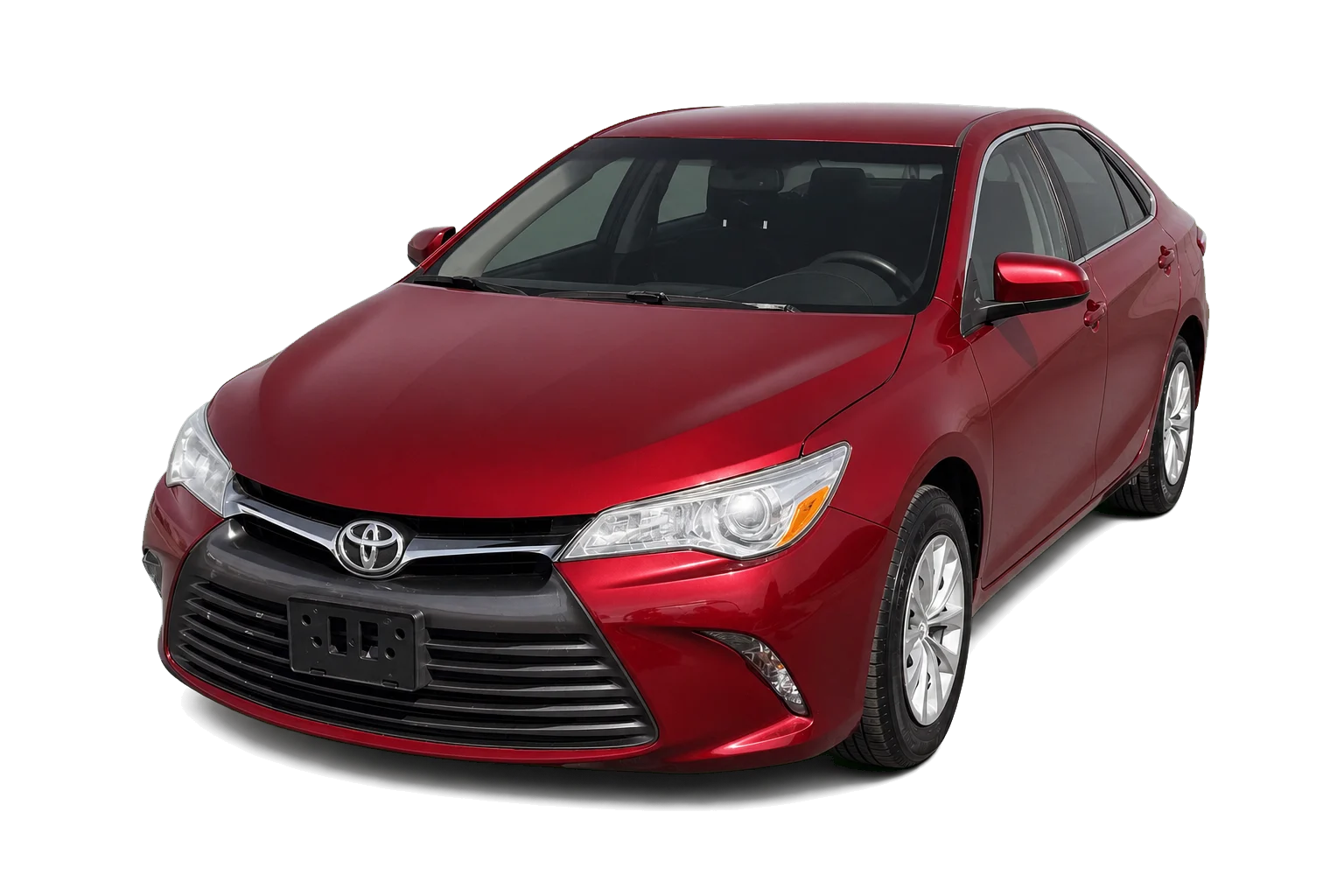 2016 Toyota Camry — LE, photo 1 of 14